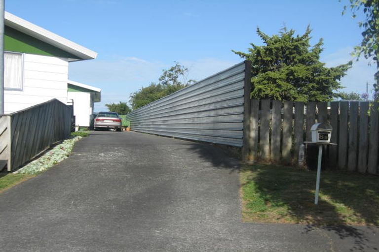 Photo of property in 8b Cedar Drive, Aramoho, Whanganui, 4500
