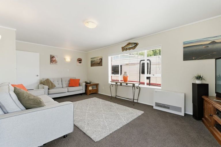 Photo of property in 25 Hookey Drive, Te Puke, 3119