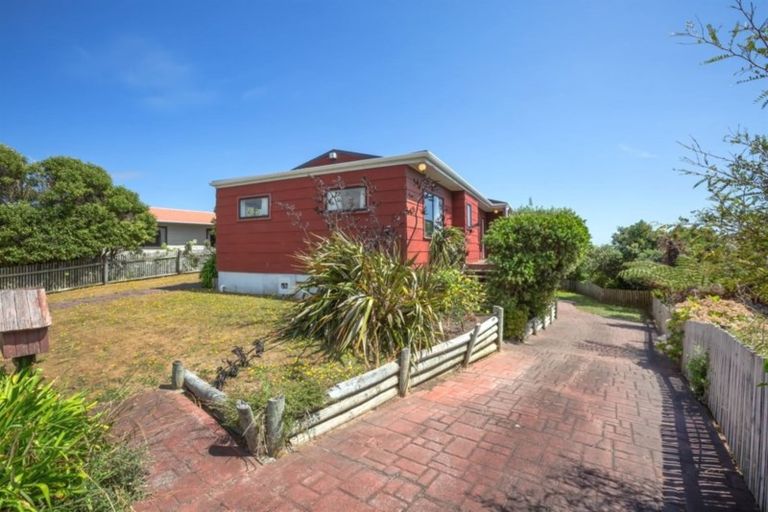 Photo of property in 9 Rothwell Street, Titahi Bay, Porirua, 5022