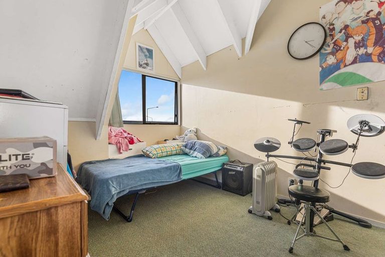 Photo of property in 8 Myrlene Place, Nawton, Hamilton, 3200