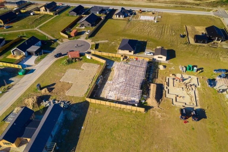 Photo of property in 12 Teal Place, Lake Hawea, Wanaka, 9382