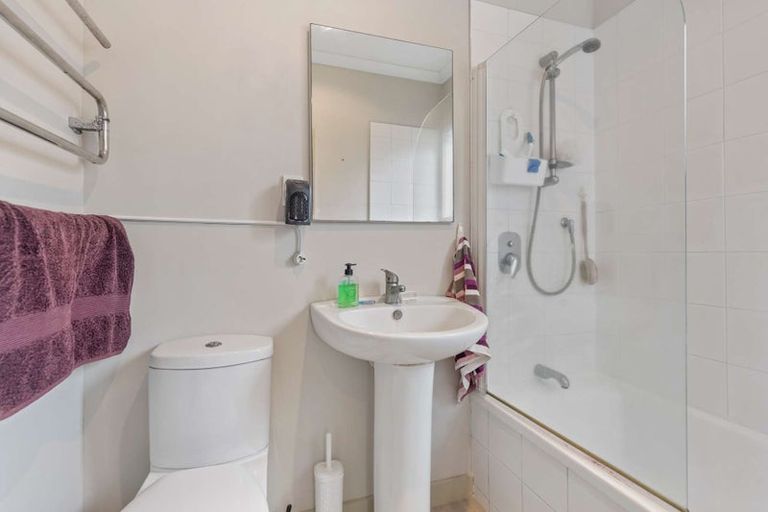 Photo of property in 20a Elizabeth Street, Victoria, Rotorua, 3010