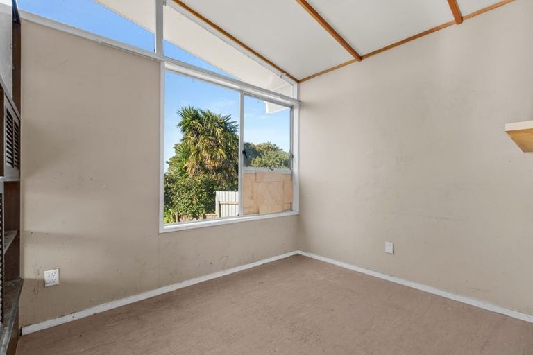 Photo of property in 18 Astor Place, Manurewa, Auckland, 2102