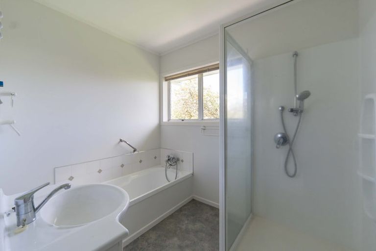 Photo of property in 28 Chequers Avenue, Chartwell, Hamilton, 3210