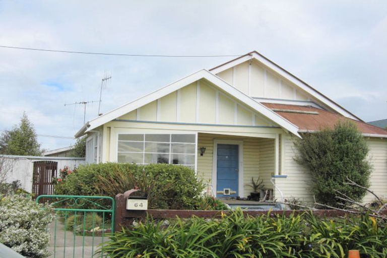 Photo of property in 64 Portal Street, Durie Hill, Whanganui, 4500