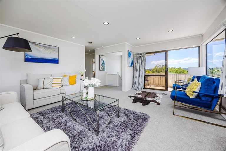 Photo of property in 6 Majesty Place, Half Moon Bay, Auckland, 2012