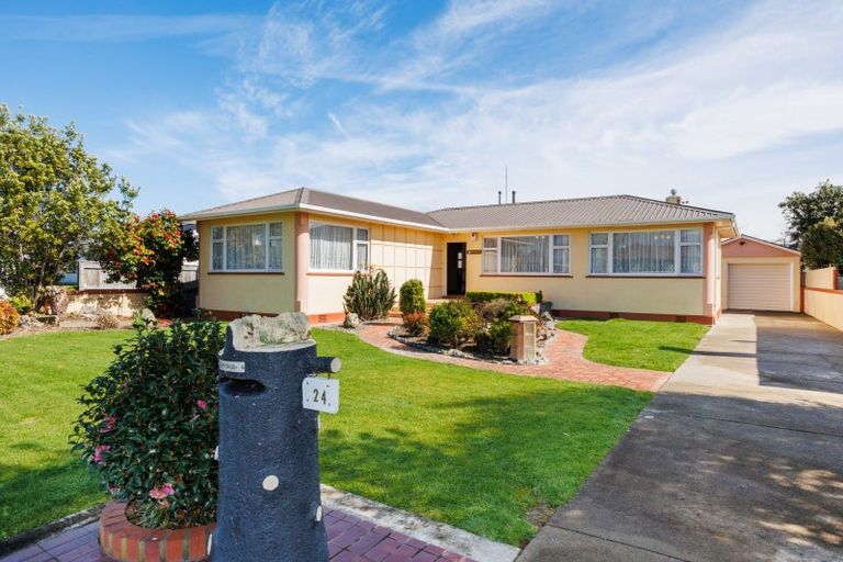 Photo of property in 24 Lancaster Street, Highbury, Palmerston North, 4412