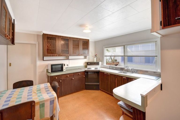 Photo of property in 29 Wesley Street, South Dunedin, Dunedin, 9012