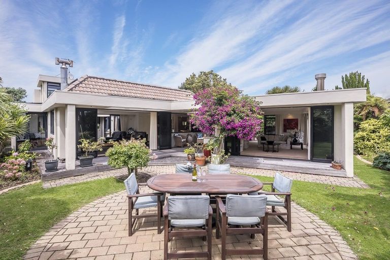 Photo of property in 11a Nathan Avenue, Paraparaumu Beach, Paraparaumu, 5032