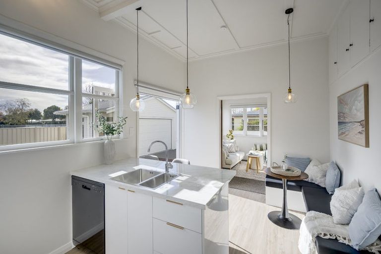 Photo of property in 11a Moeller Street, Taradale, Napier, 4112