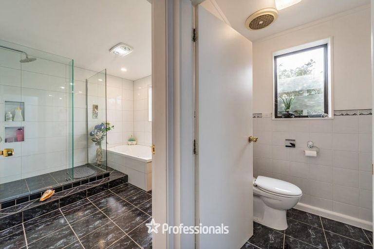 Photo of property in 1 Aldersgate Grove, Stokes Valley, Lower Hutt, 5019