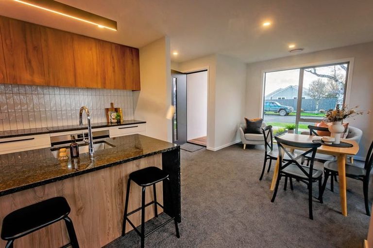 Photo of property in 7 Joseph Street, Waverley, Invercargill, 9810