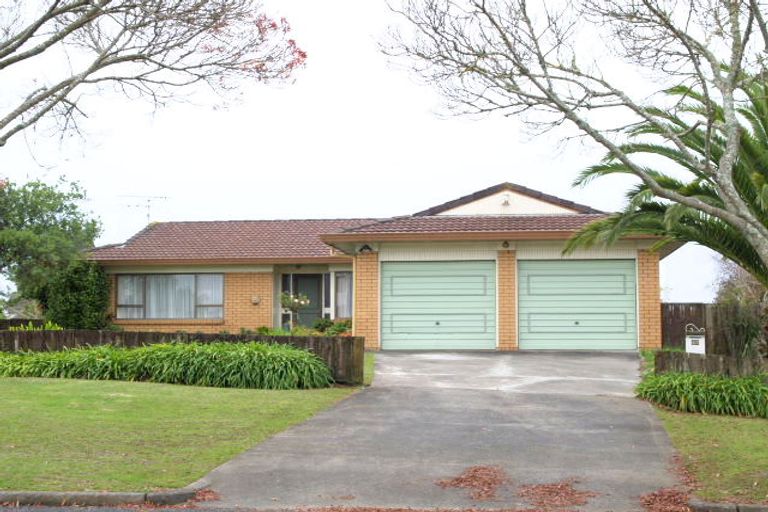Photo of property in 42 Cockle Bay Road, Cockle Bay, Auckland, 2014