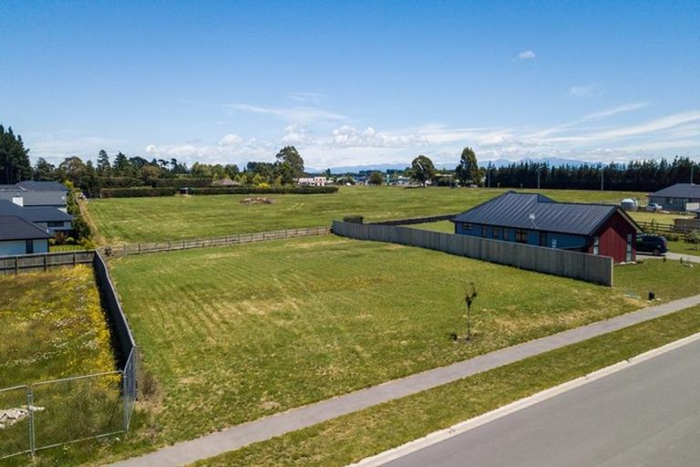 Photo of property in 9 Silver Peaks Drive, West Melton, 7618