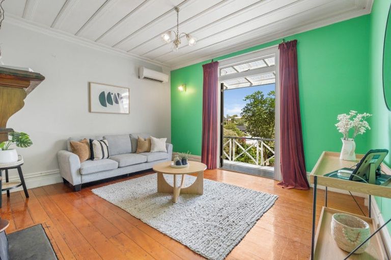 Photo of property in 17 Ventnor Street, Mornington, Dunedin, 9011