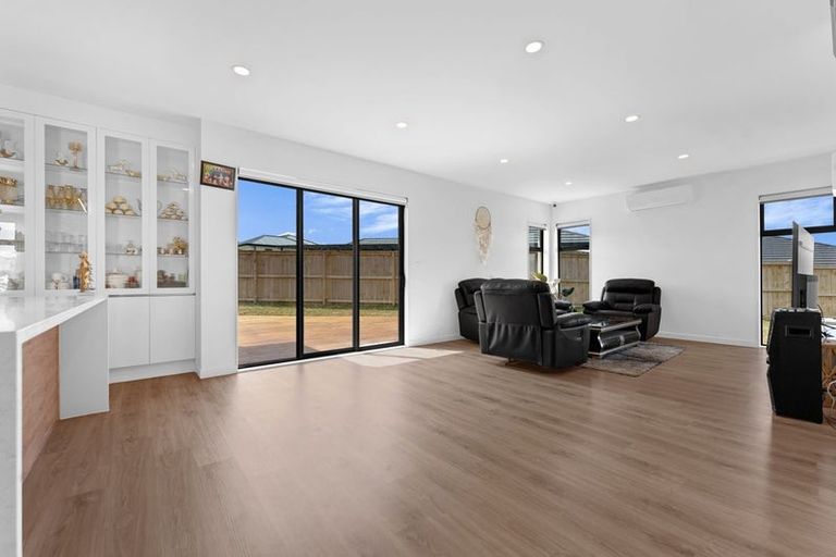 Photo of property in 8 Bathurst Crescent, Pokeno, 2402