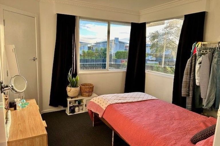 Photo of property in 31 Anakiwa Street, Kelvin Grove, Palmerston North, 4414