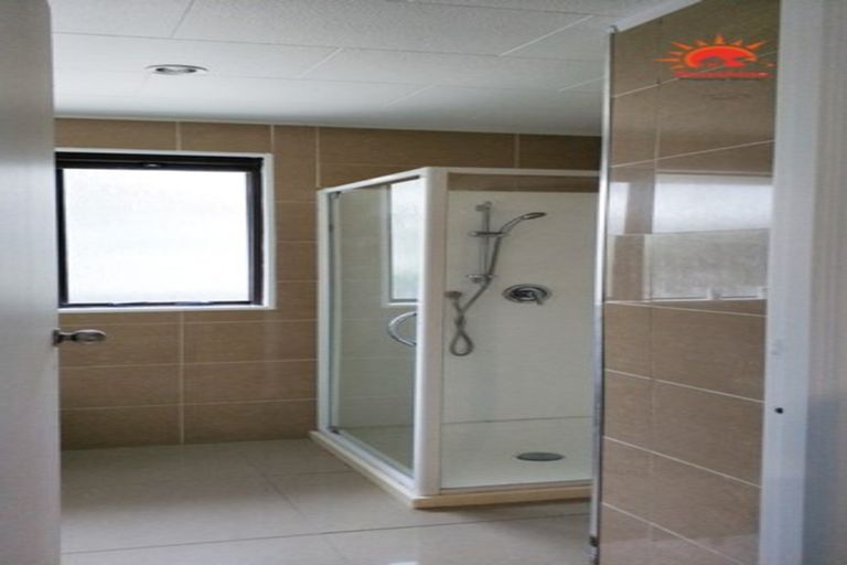 Photo of property in 148 Don Buck Road, Massey, Auckland, 0614