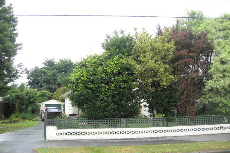 Photo of property in 35 Landy Street, Dallington, Christchurch, 8061