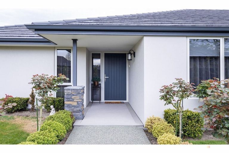 Photo of property in 16 Tancred Street, Geraldine, 7930