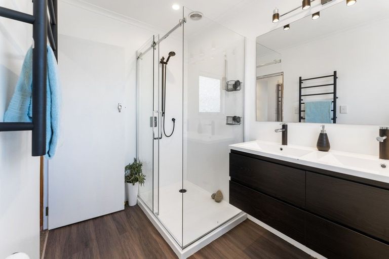 Photo of property in 17 Brookes Street, Inglewood, 4330