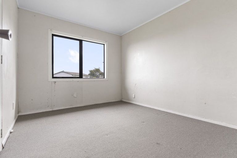 Photo of property in 1/12 Templeton Place, Clendon Park, Auckland, 2103