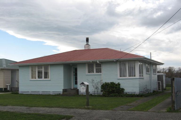 Photo of property in 33 Cameron Crescent, Masterton, 5810