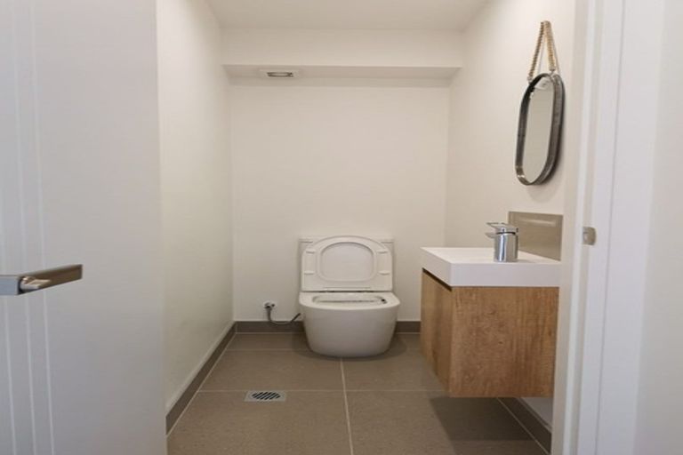 Photo of property in 17c Scott Road, Hobsonville, Auckland, 0616