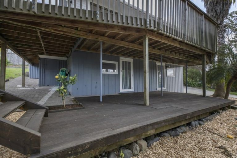 Photo of property in 26 Cedar Terrace, Stanmore Bay, Whangaparaoa, 0932