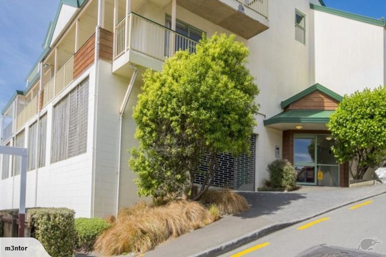 Photo of property in 23/8 Girton Terrace, Mount Cook, Wellington, 6021