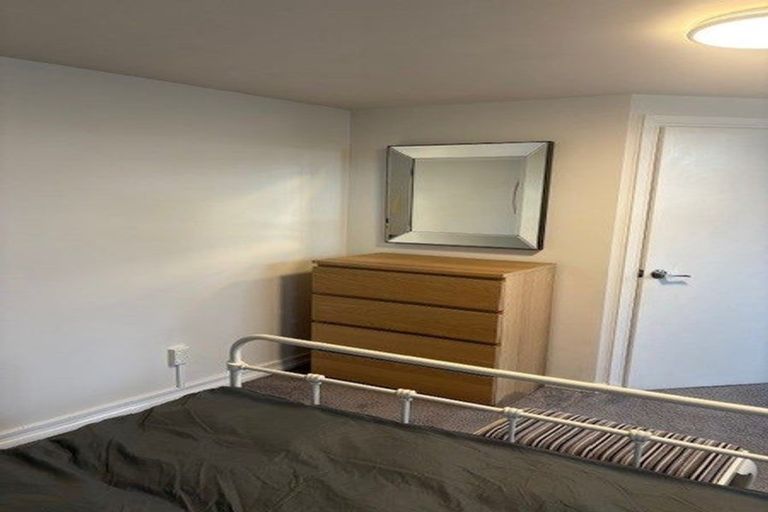 Photo of property in 3 Stafford Street, Mount Victoria, Wellington, 6011