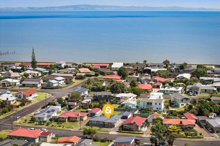 Photo of property in 205 Moanataiari Street, Thames, 3500