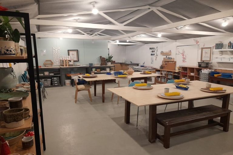 Photo of property in 32 Ward Crescent, Marewa, Napier, 4110