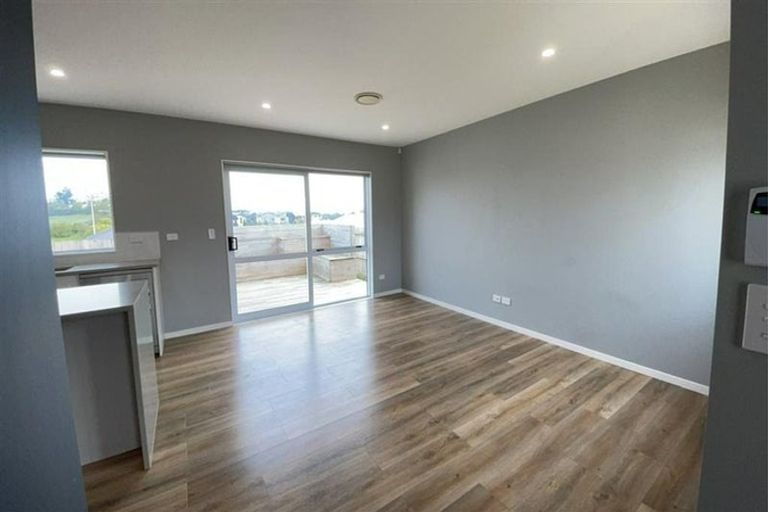 Photo of property in 16 Rainsford Road, Pukekohe, 2120