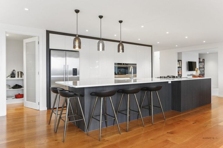 Photo of property in 75 Minnehaha Avenue, Titirangi, Auckland, 0604