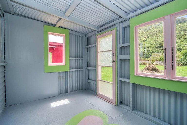 Photo of property in 169 Torea Street, Granity, 7823