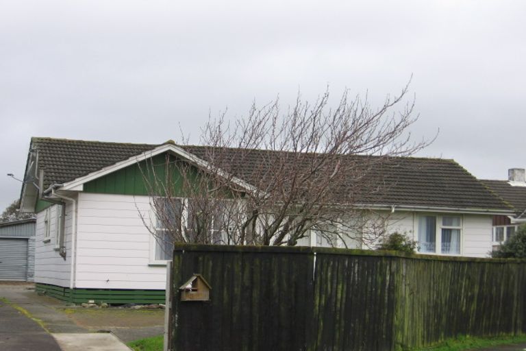 Photo of property in 3 Heath Place, Awapuni, Palmerston North, 4412