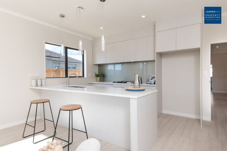 Photo of property in 26 Paso Fino Crescent, Karaka, Papakura, 2113