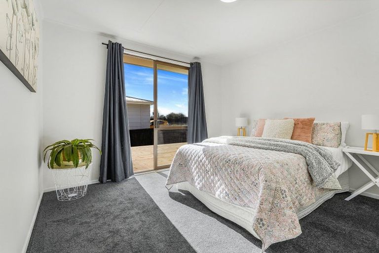 Photo of property in 8 Tieke Place, Tokoroa, 3420