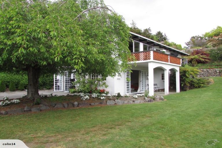Photo of property in 35 Tremaine Avenue, Two Mile Bay, Taupo, 3330