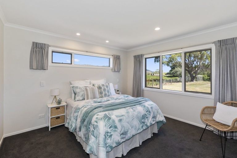 Photo of property in 123 Te Horo Beach Road, Te Horo, Otaki, 5581