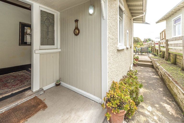 Photo of property in 25 Abbot Street, Gonville, Whanganui, 4501