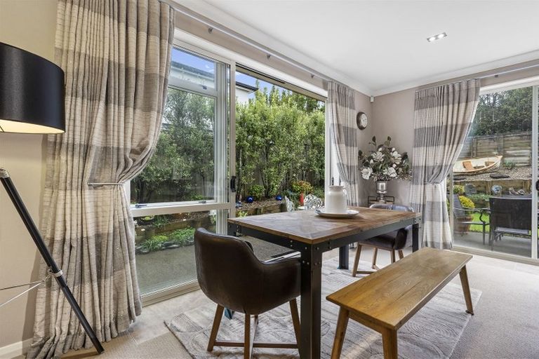 Photo of property in 58 Coachman Drive, Flat Bush, Auckland, 2016