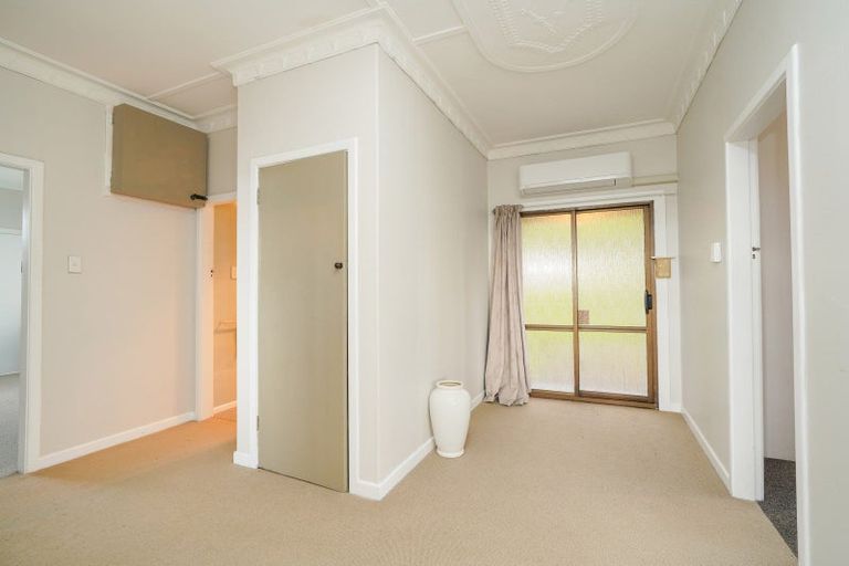 Photo of property in 3 Raymond Street, Bluff, 9814