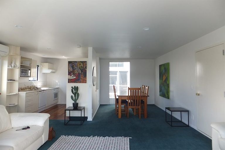 Photo of property in 7/69 Carlton Mill Road, Merivale, Christchurch, 8014