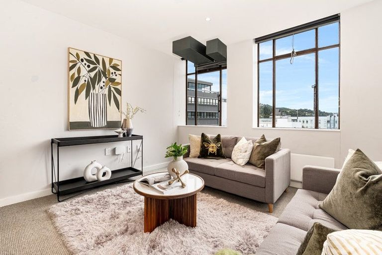 Photo of property in Unit 307,l3, 307/14 Laings Road, Hutt Central, Lower Hutt, 5010