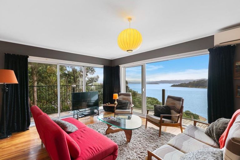 Photo of property in 123 Grafton Road, Roseneath, Wellington, 6011