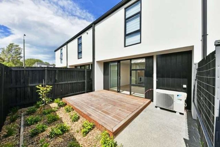 Photo of property in 209b Cranford Street, St Albans, Christchurch, 8014