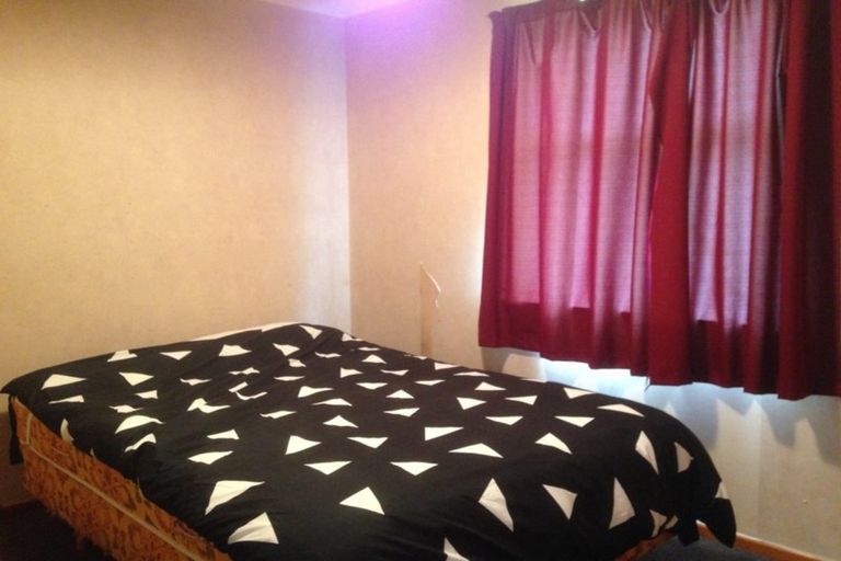 Photo of property in 108 Te Rangitautahanga Road, Turangi, 3334