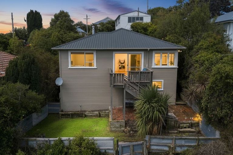 Photo of property in 38 Ryehill Street, Calton Hill, Dunedin, 9012